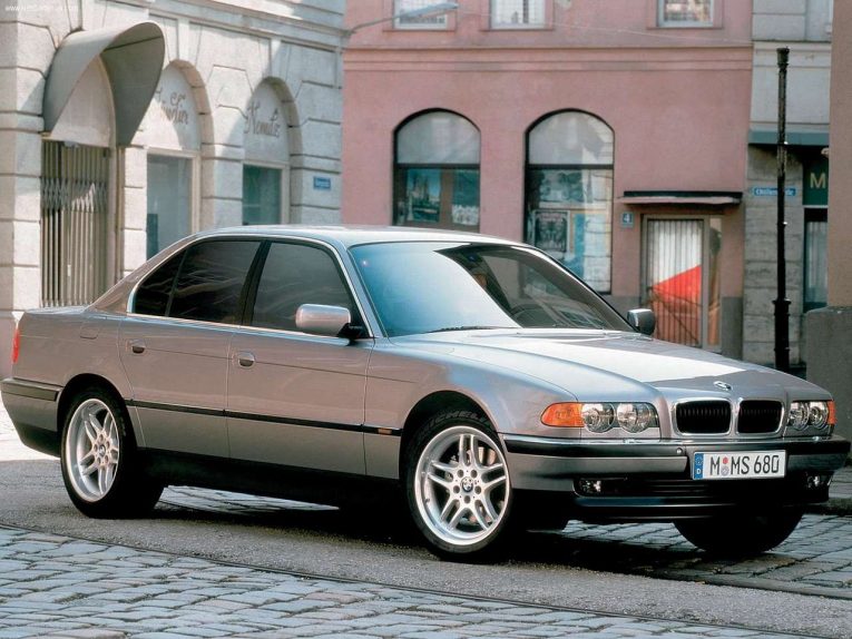 BMW, BMW E38, E38, BMW 7 Series, 7 Series, executive car, classic BMW, retro BMW, motoring, automotive, classic car, retro car, not2grand, not2grand.co.uk,