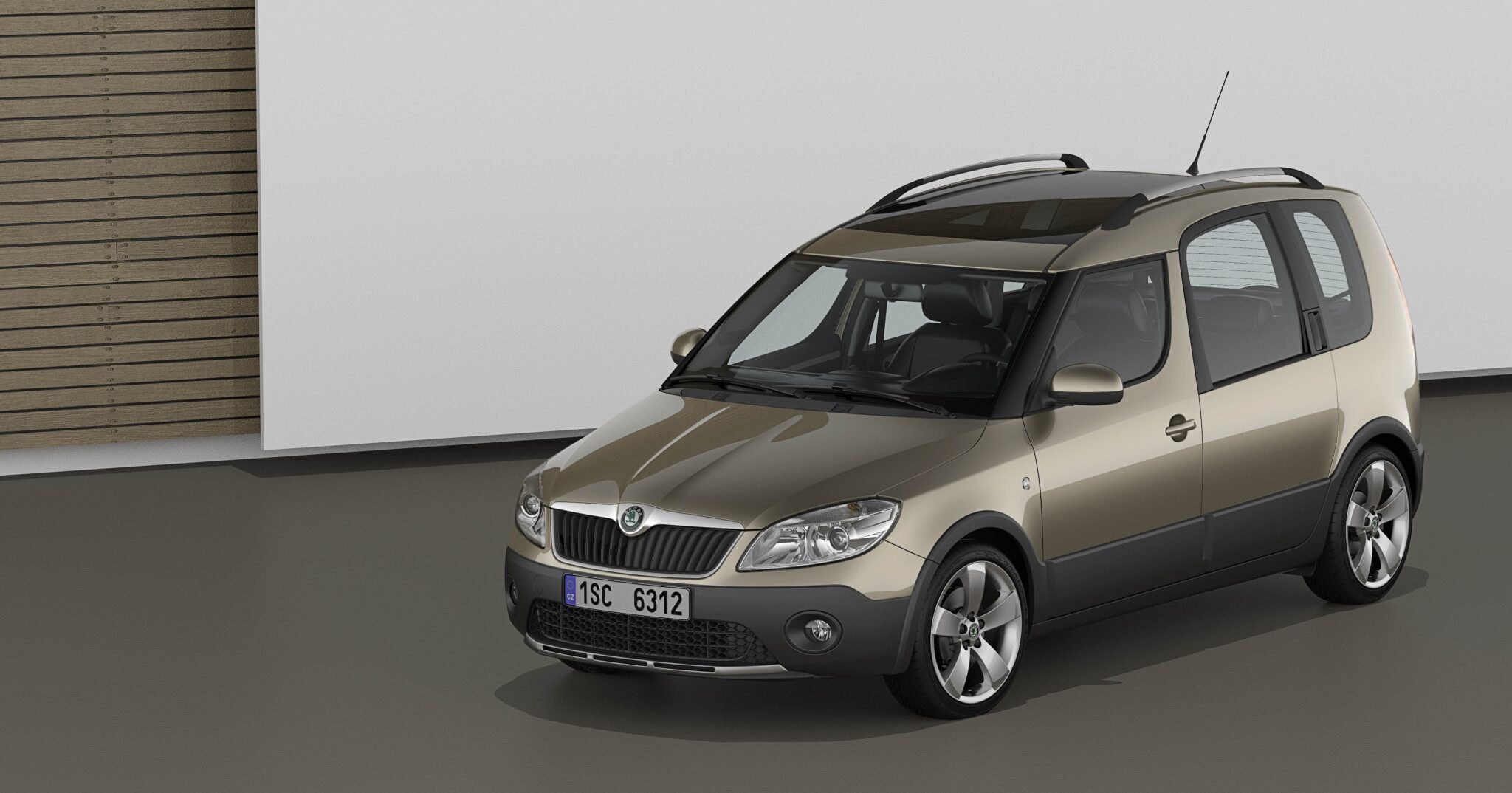 Skoda Roomster Review - Drive